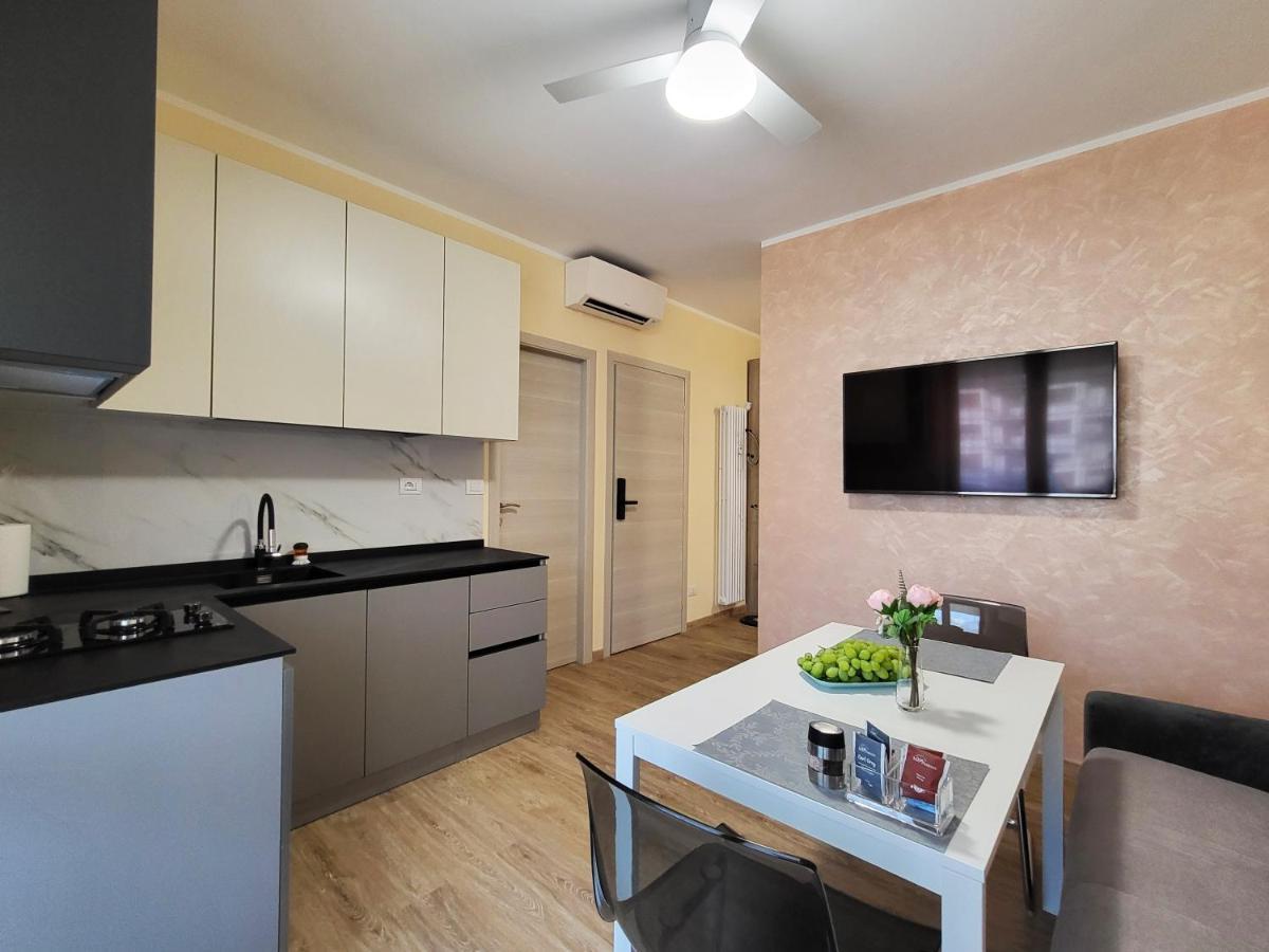 Appartamento Casa Lariana Lecco Esterno foto