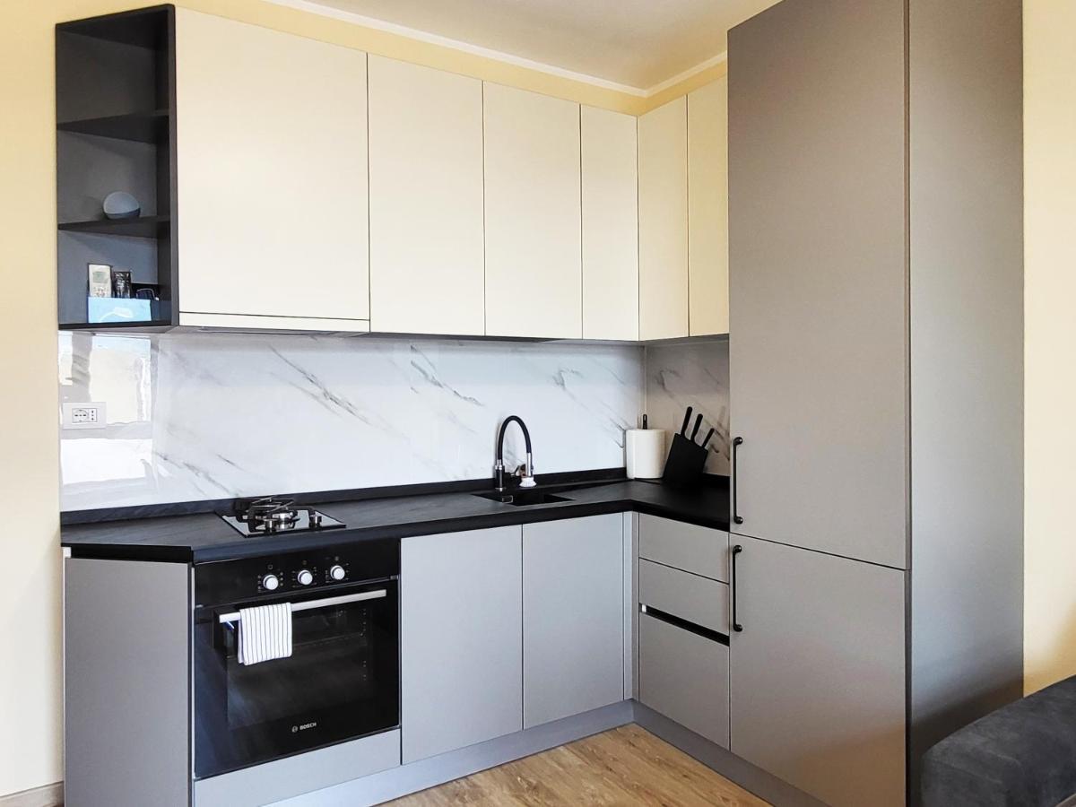 Appartamento Casa Lariana Lecco Esterno foto