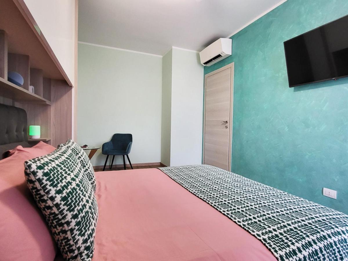 Appartamento Casa Lariana Lecco Esterno foto
